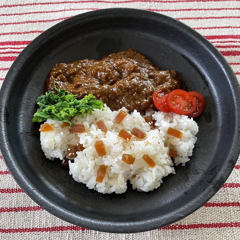 日章冠の粕漬でカレー